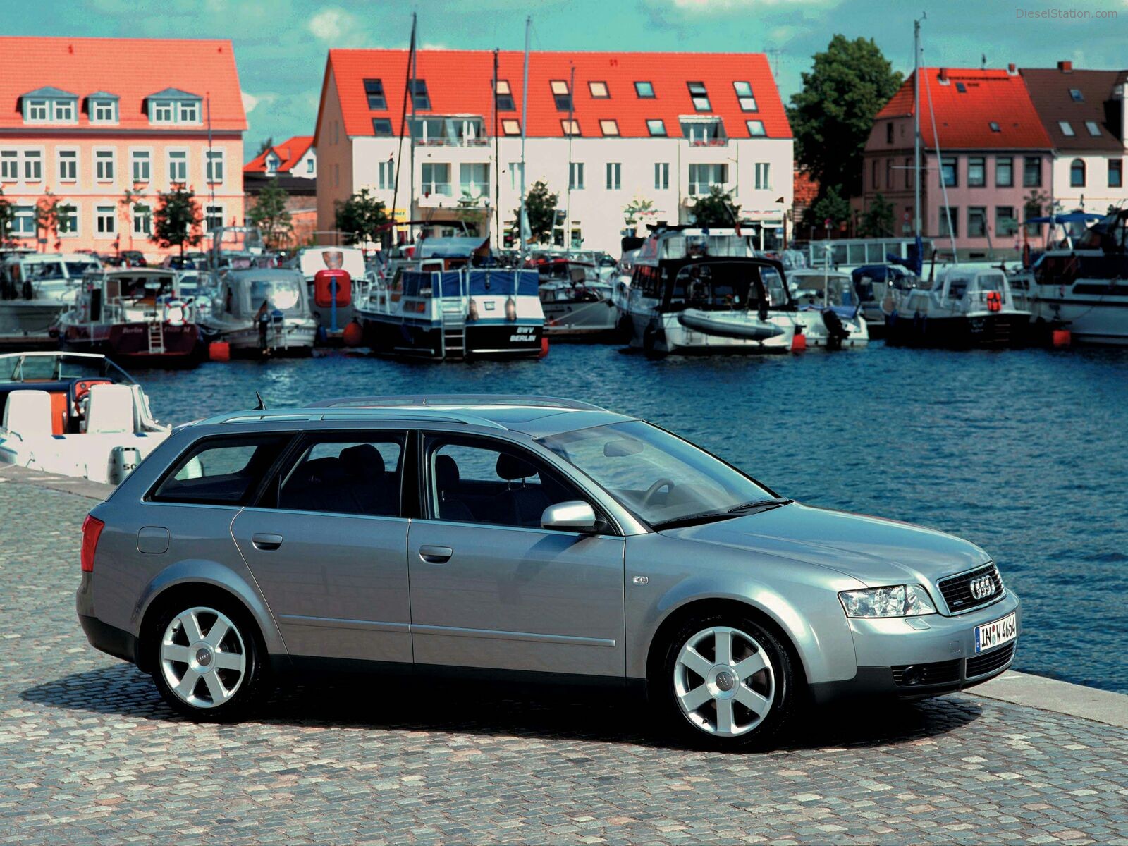 Audi A4 Avant (2000)
